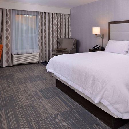 Hampton Inn & Suites Albany-East Greenbush, Ny Exteriör bild