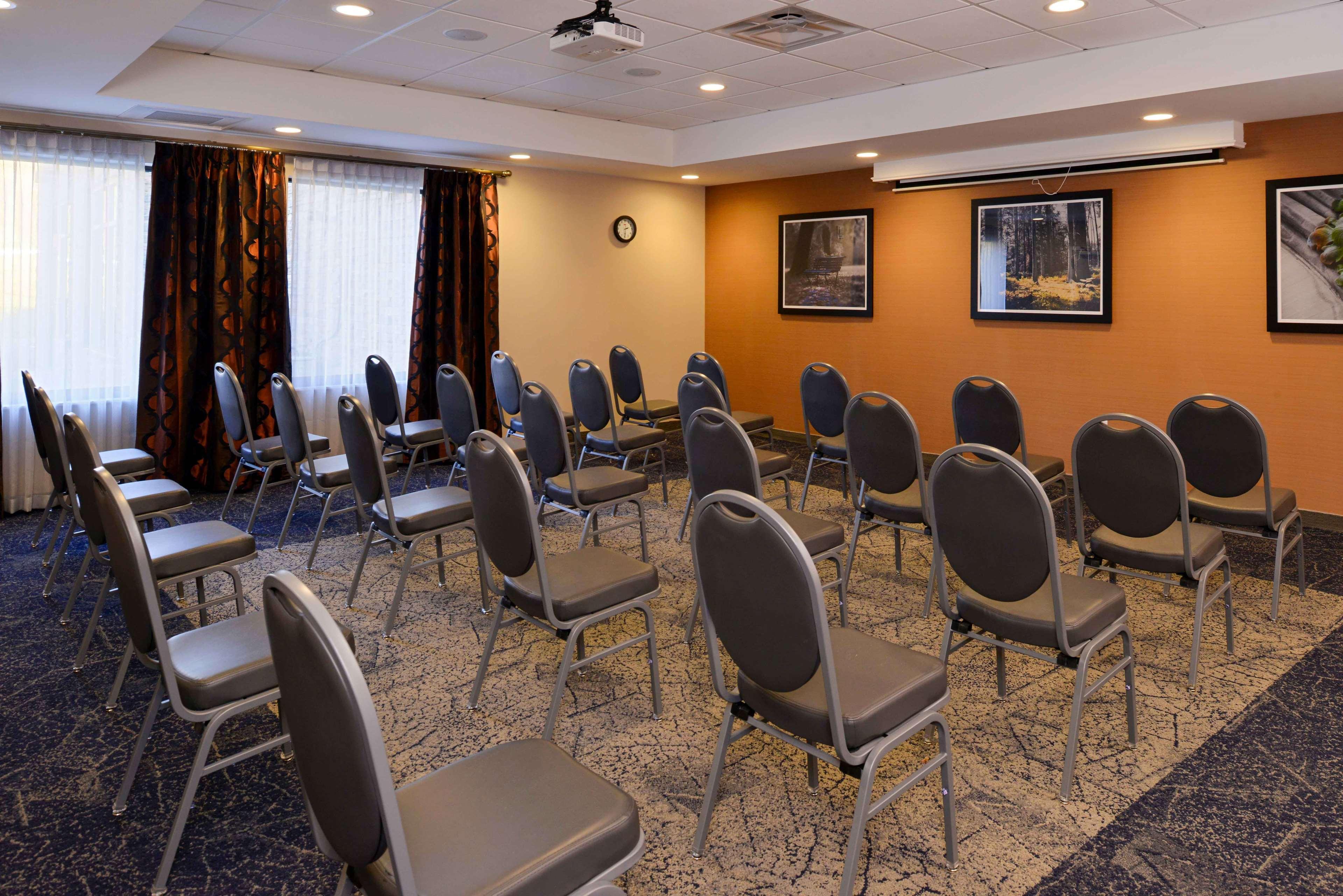 Hampton Inn & Suites Albany-East Greenbush, Ny Exteriör bild